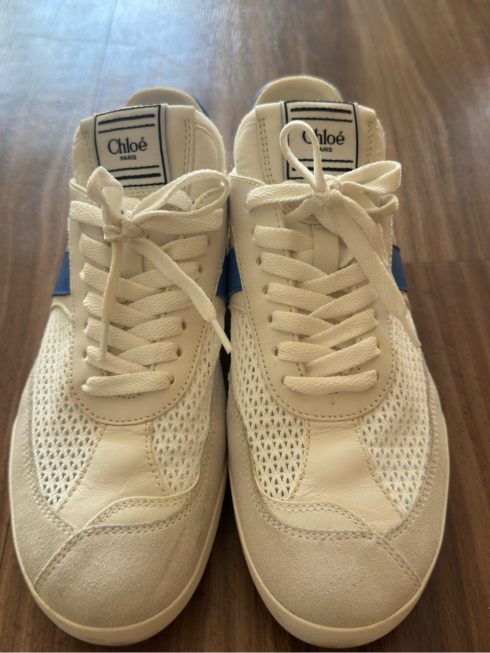 Women Chloé Cream & Blue Low-Top Sneakers
